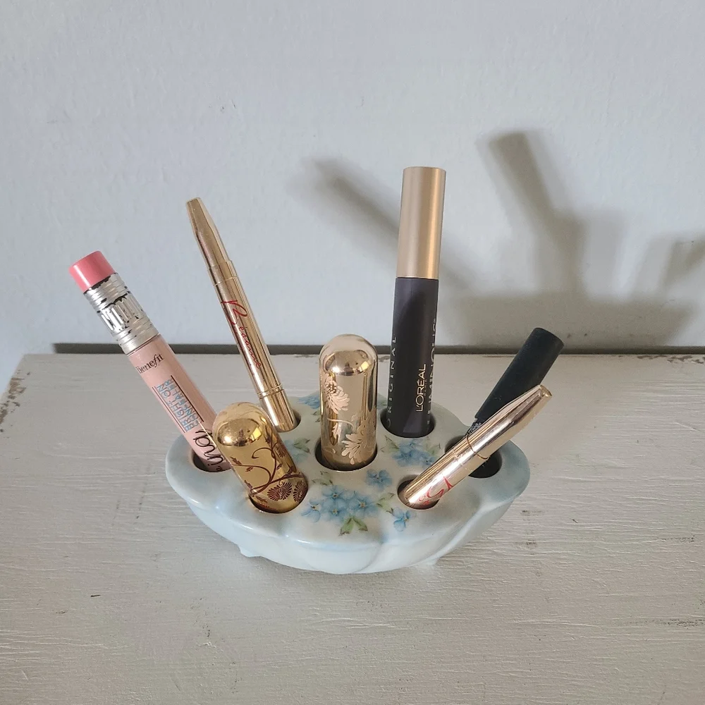 Vintage Ceramic Lipstick Holder
